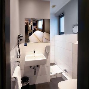 Comfort Single Room
